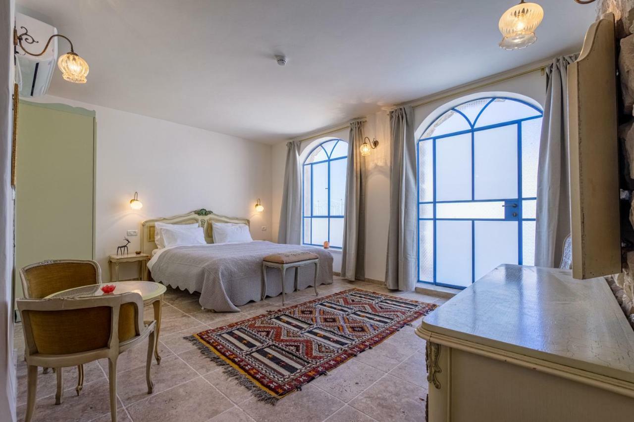 The Way Inn - Boutique Suites Safed Esterno foto